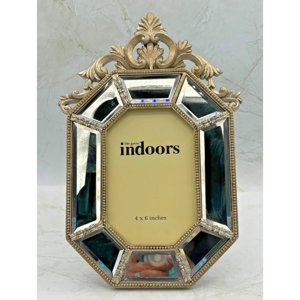 The‎ Great Indoors Beveled Mirrored 4x6 Picture Frame Octaganal Vintage Inspired